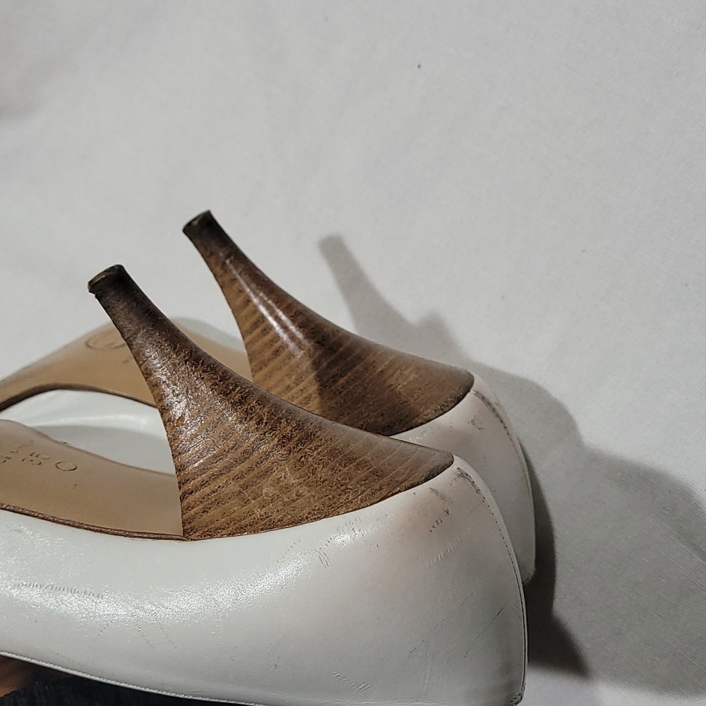 Chanel heel shoes  sz 35c - Picture 4 of 15